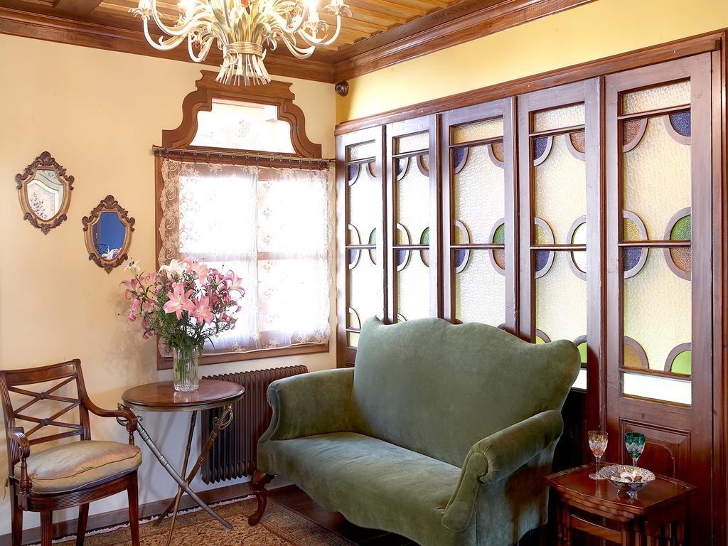 Boutique Hotel Kokkino Spiti Veria  Exterior photo