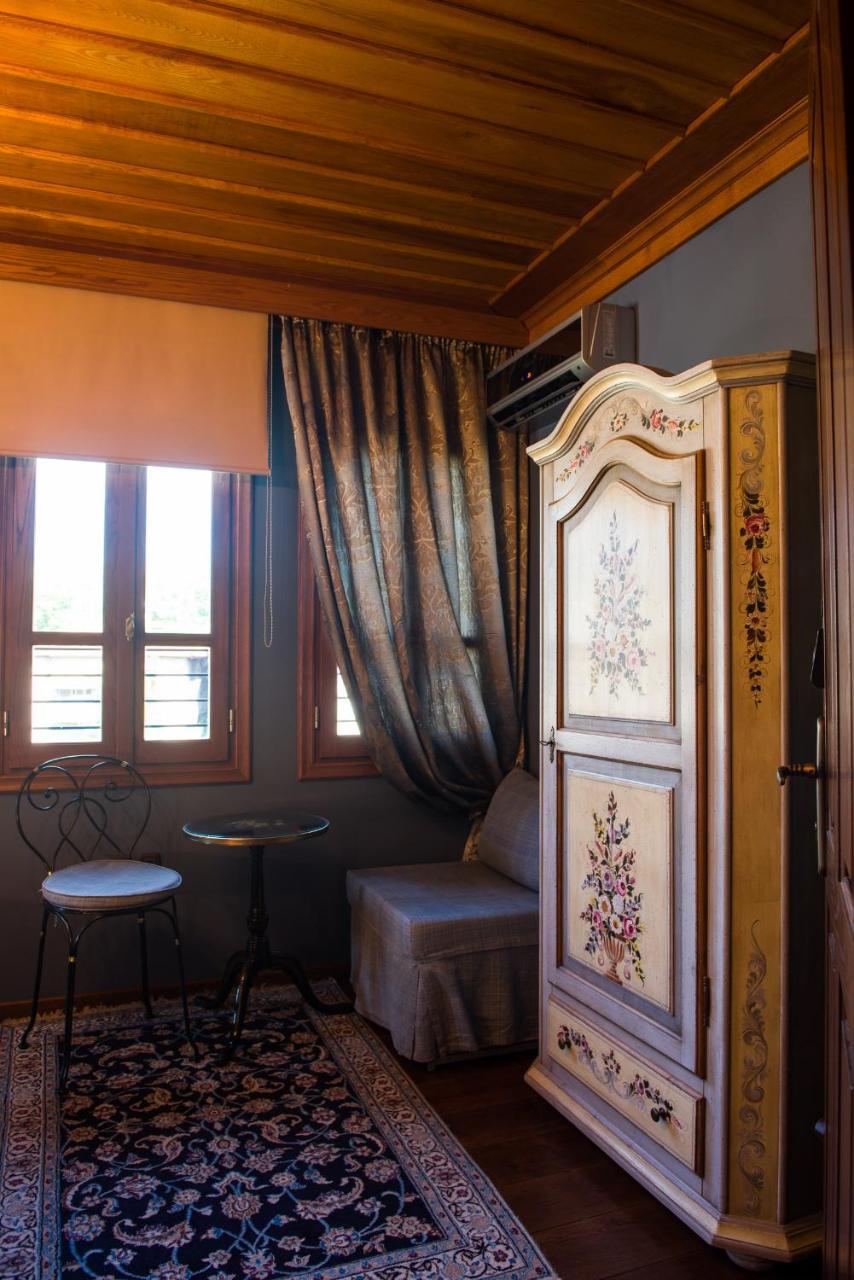 Boutique Hotel Kokkino Spiti Veria  Exterior photo